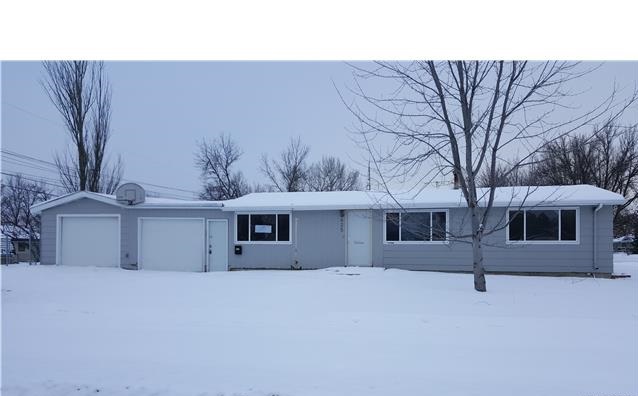 625 21st Ave NWMinot, ND, 58703Ward County