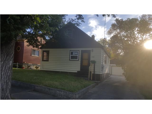 718 11th St NEMinot, ND, 58703Ward County