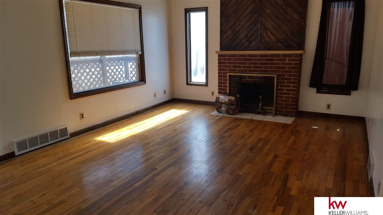 2222Jackson, Bellevue, NE 68005