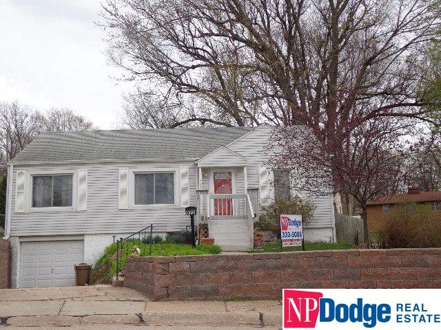 923McLaughlin, Bellevue, NE 68005