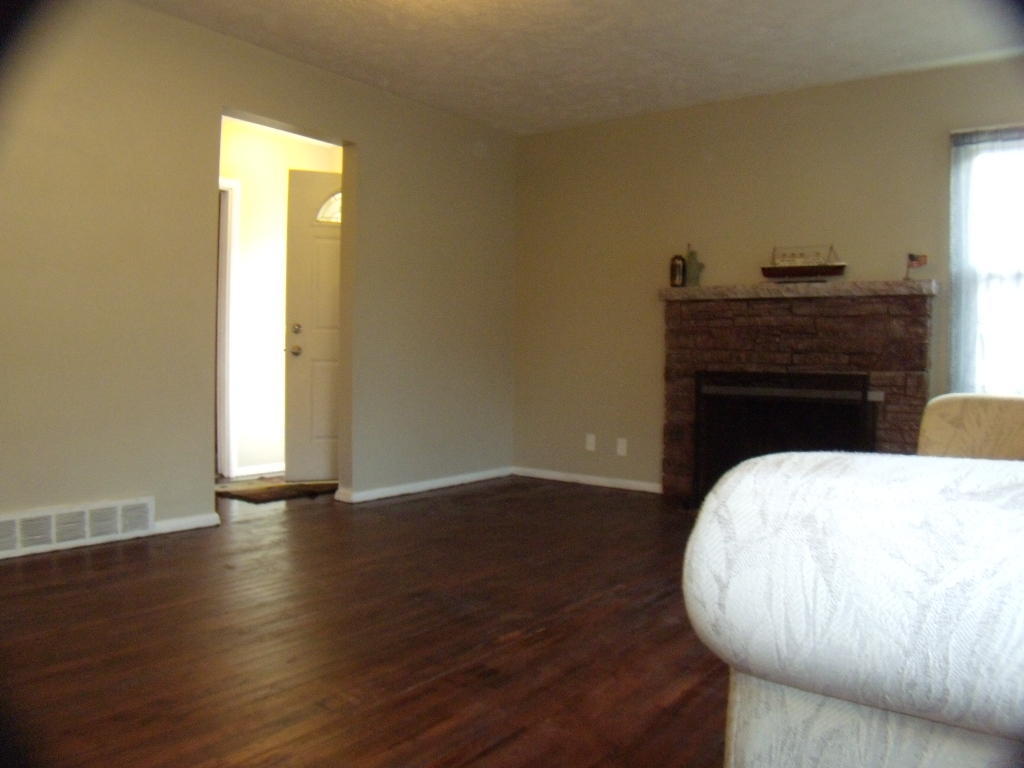 1711FREEMAN, Bellevue, NE 68005