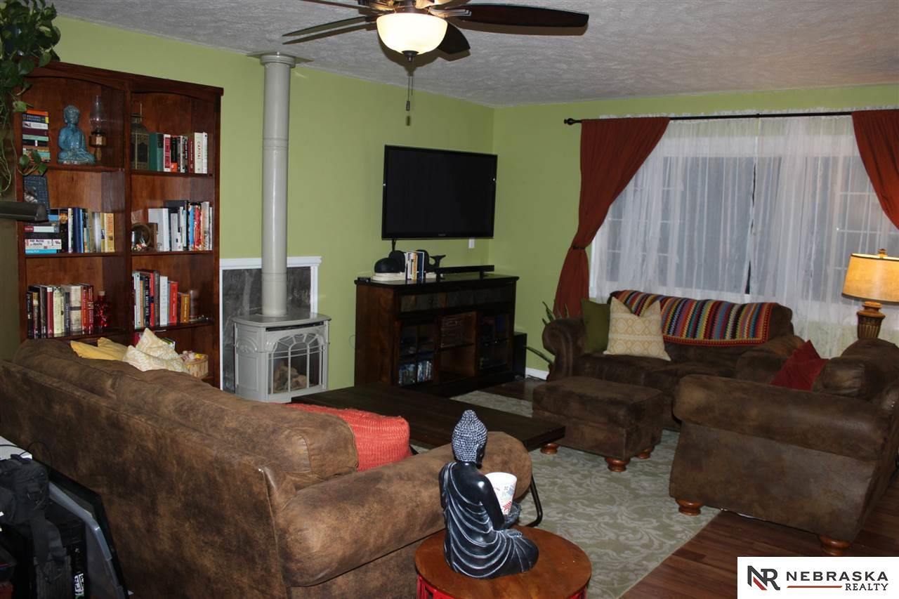 1213Bellaire, Bellevue, NE 68005