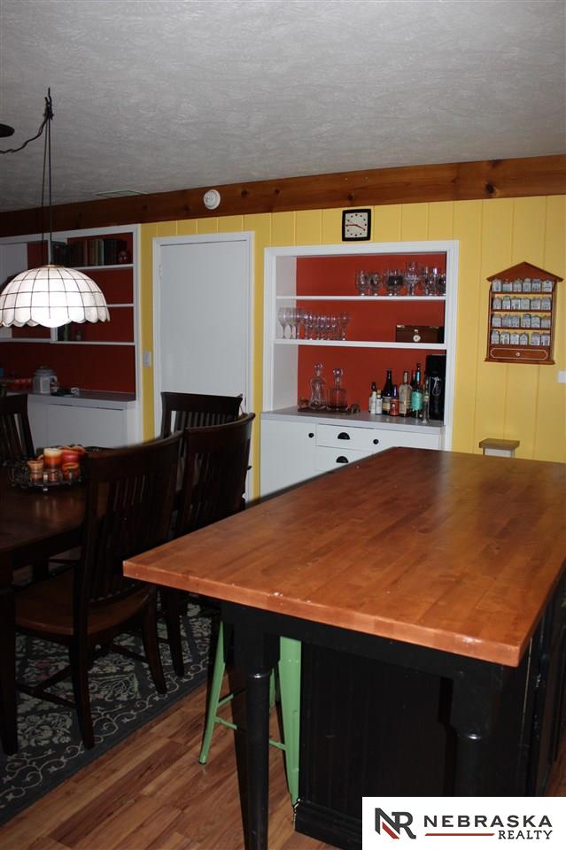 1213Bellaire, Bellevue, NE 68005