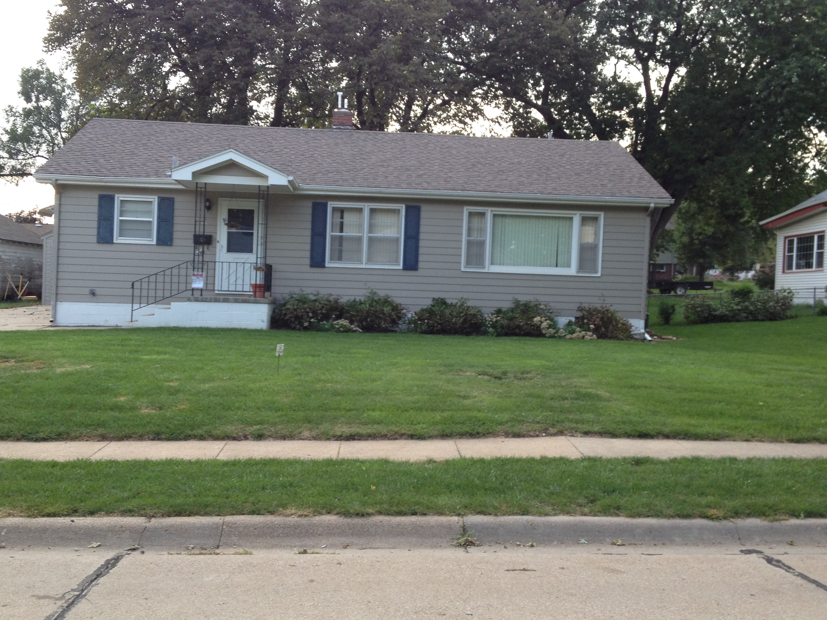 2406 Crawford, Bellevue, United States 68005