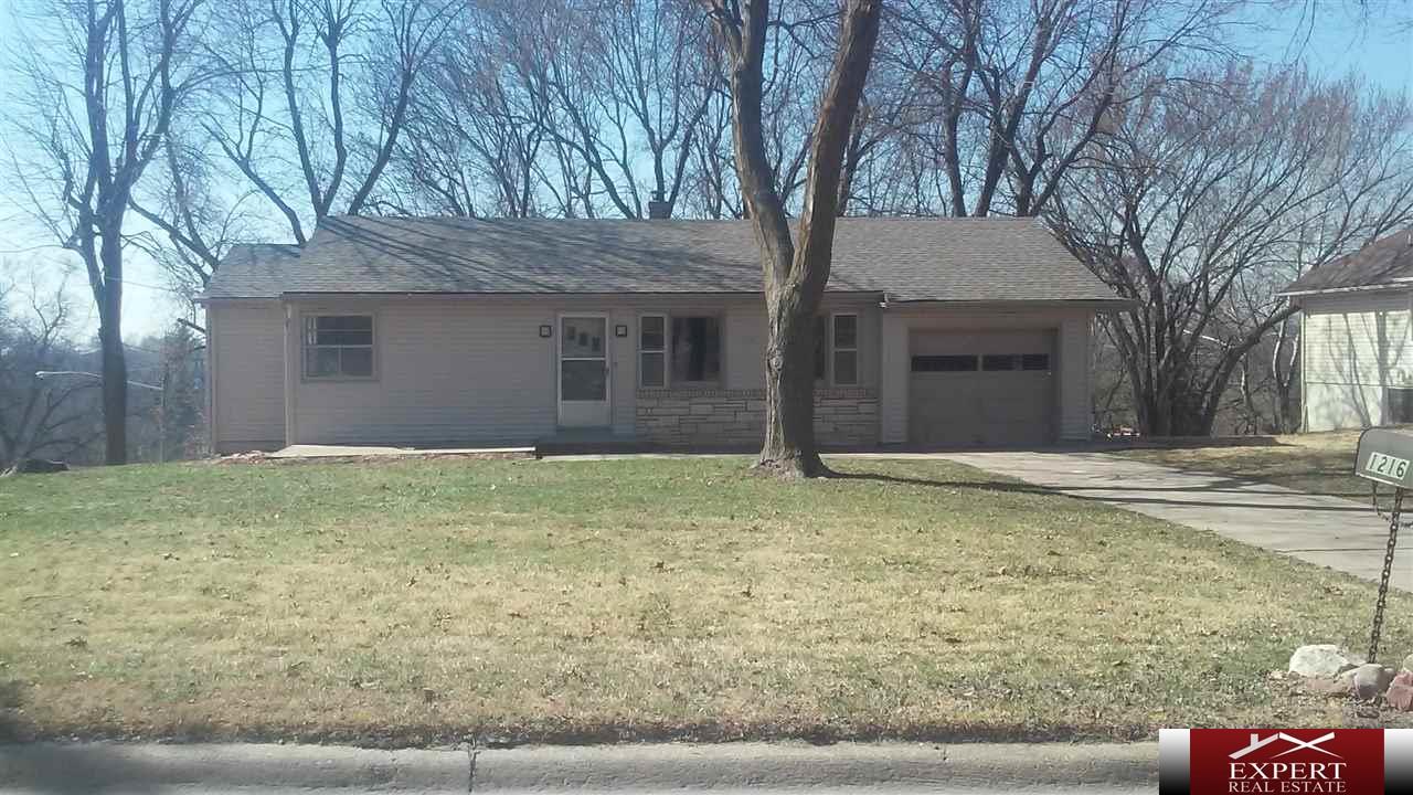 1216 N BELLEVUE, Bellevue, NE 68005