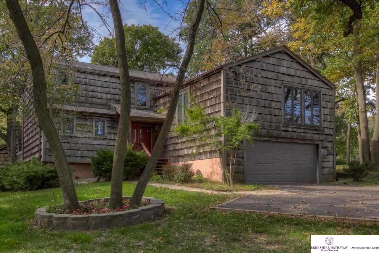 312Basswood, Bellevue, NE 68005