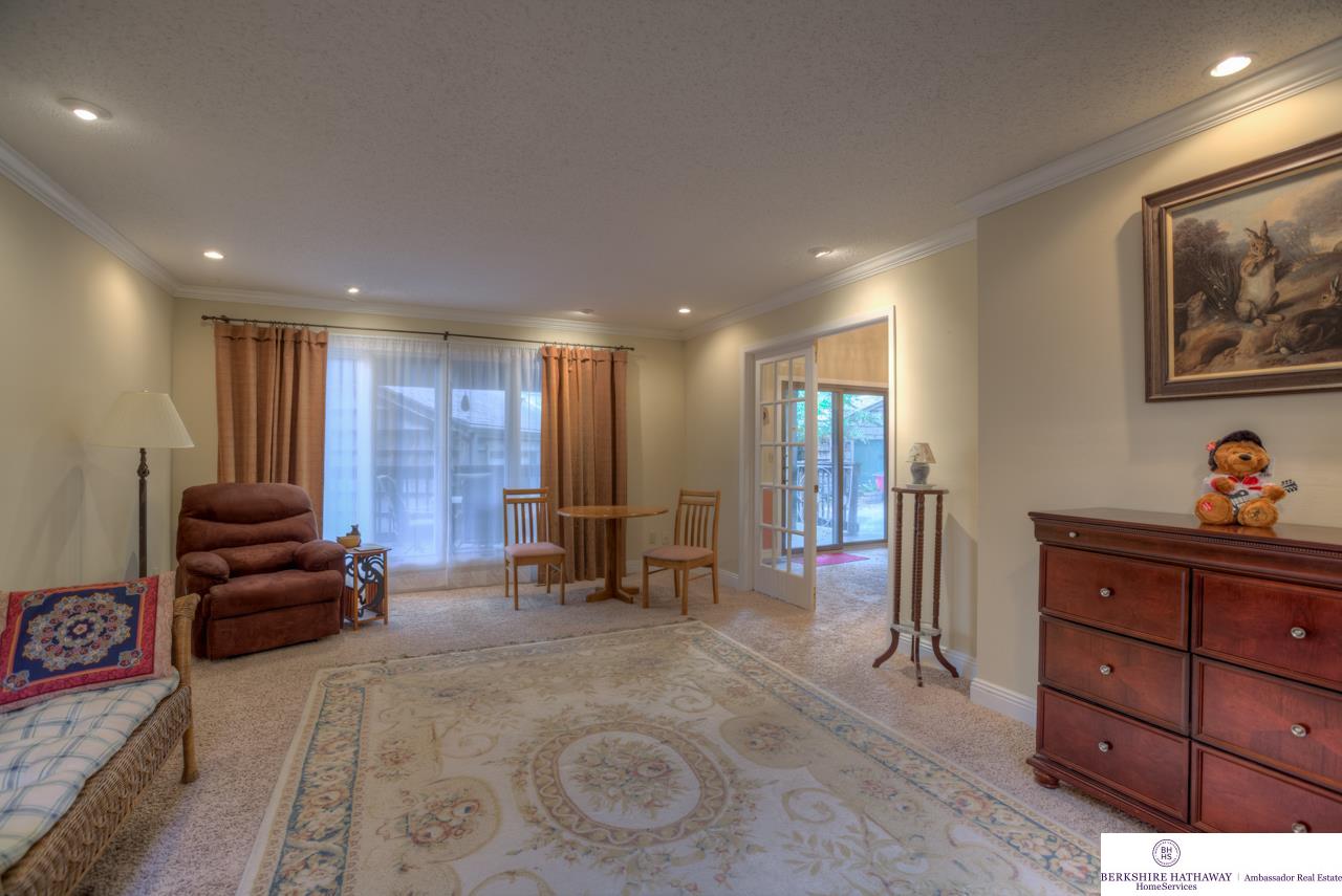 312Basswood, Bellevue, NE 68005