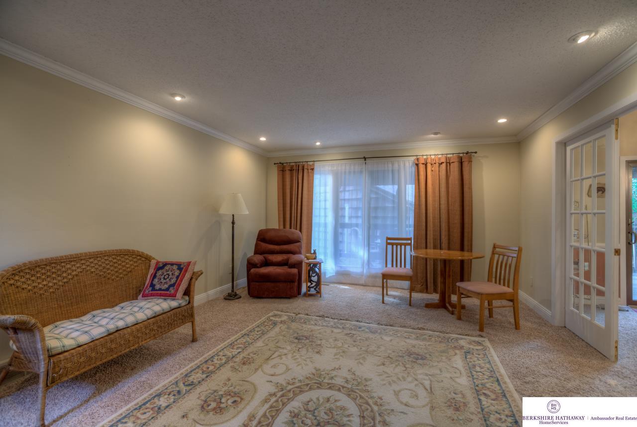 312Basswood, Bellevue, NE 68005