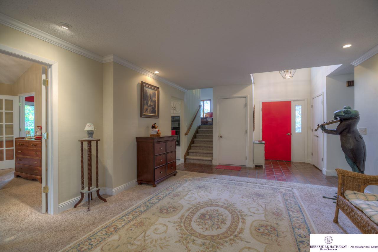 312Basswood, Bellevue, NE 68005