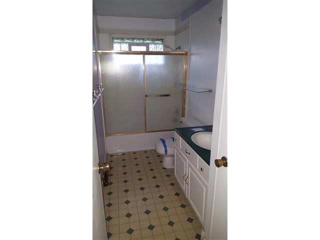 2812 Angie DrBellevue, NE, 68005Sarpy County