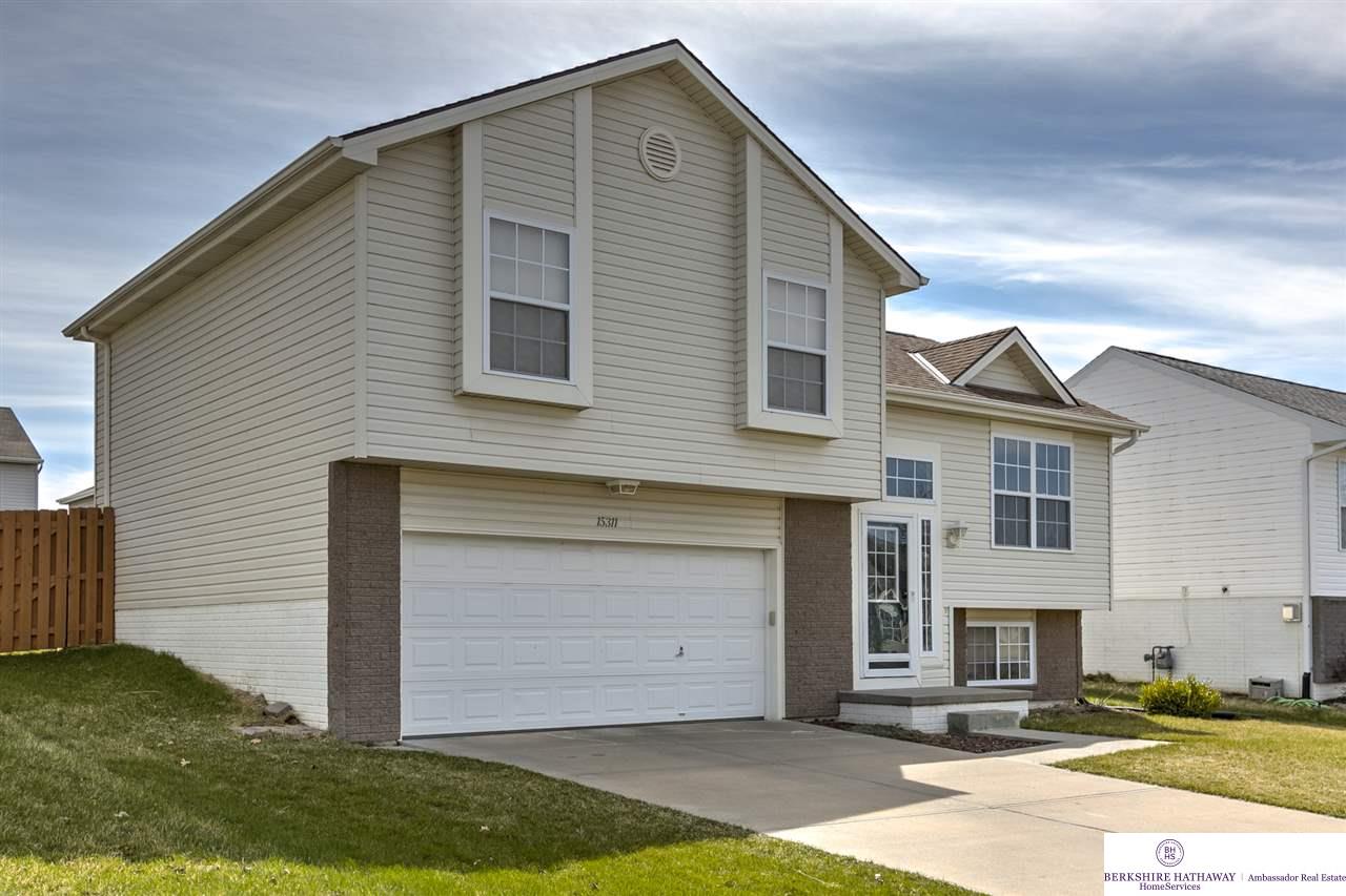 15311Young, Bennington, NE 68007