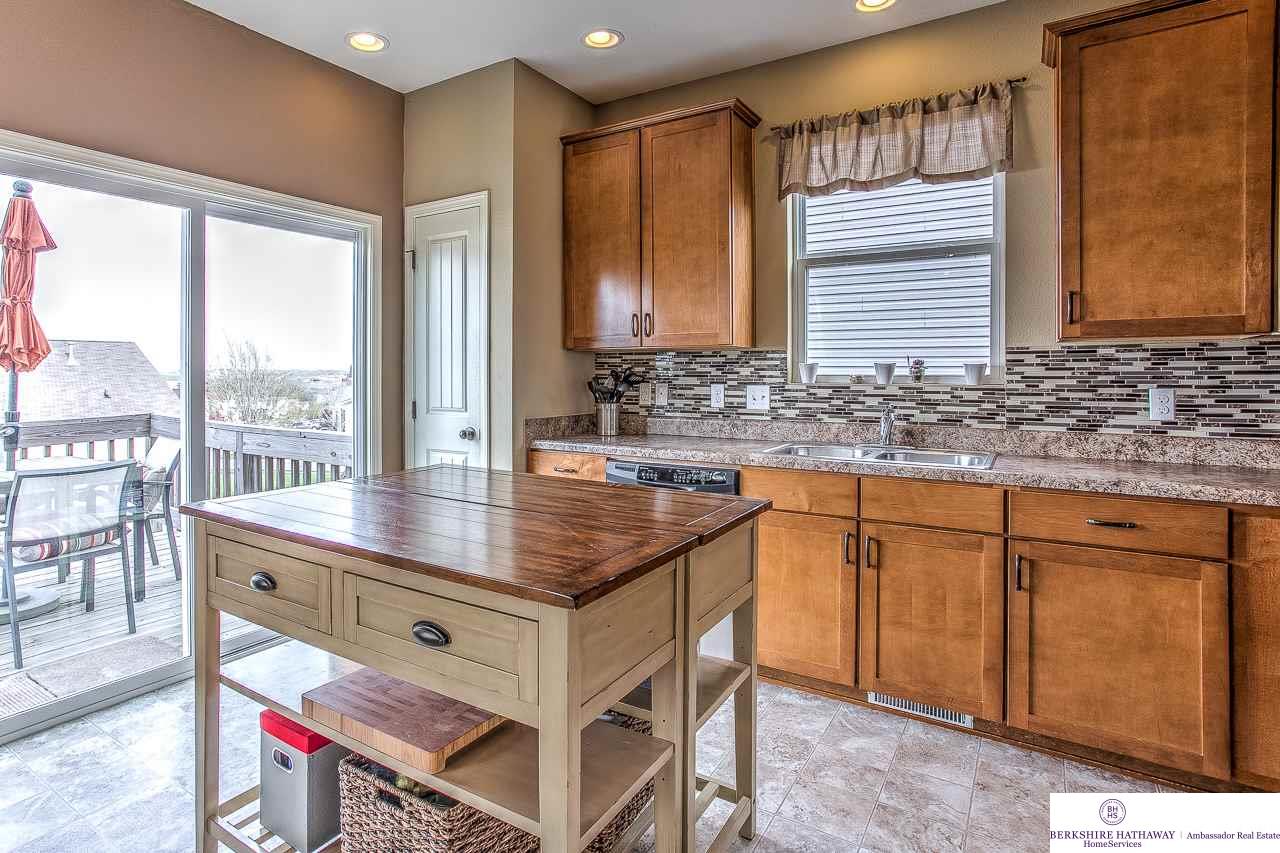 8005 N 150, Bennington, NE 68007