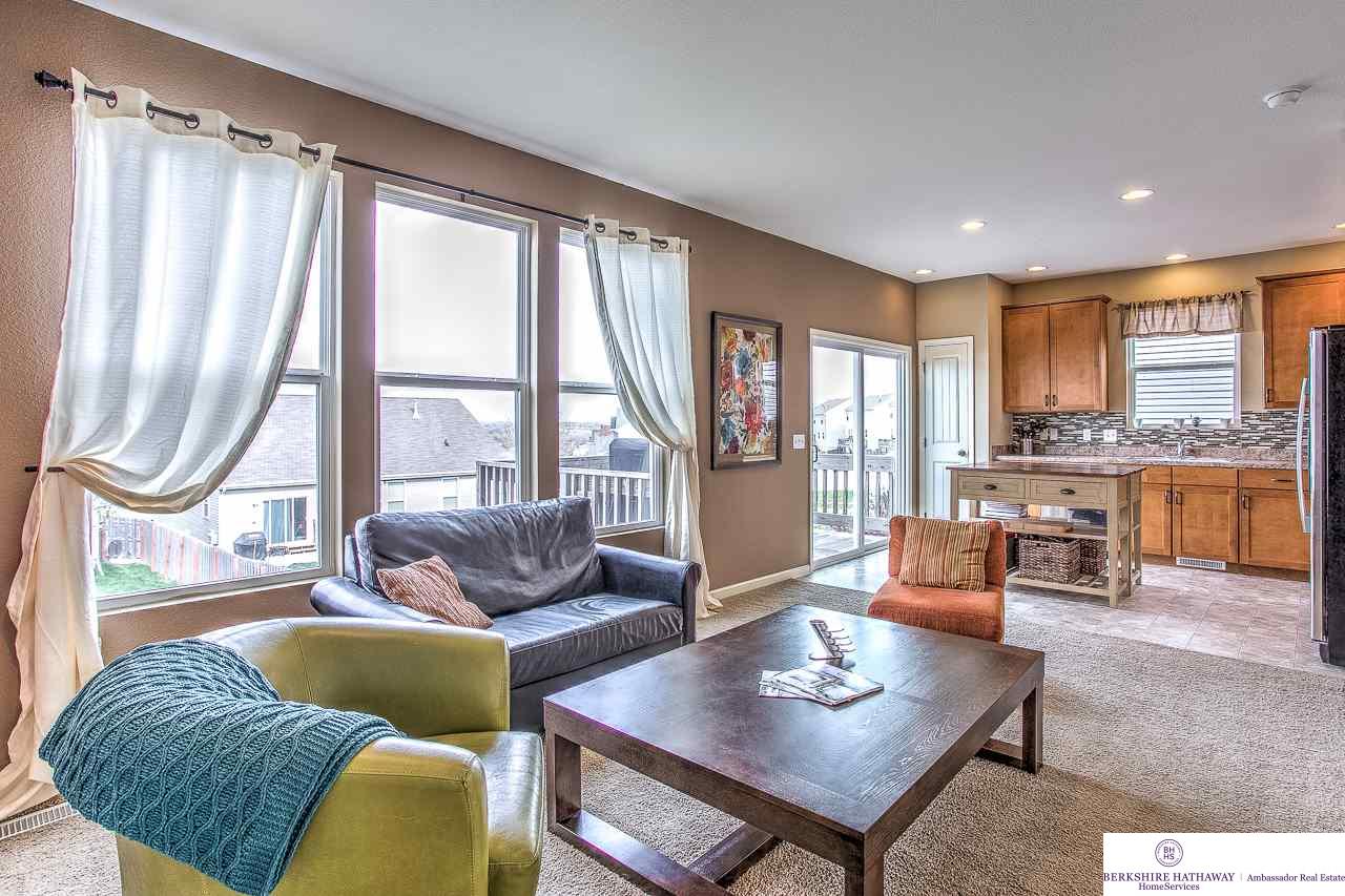 8005 N 150, Bennington, NE 68007
