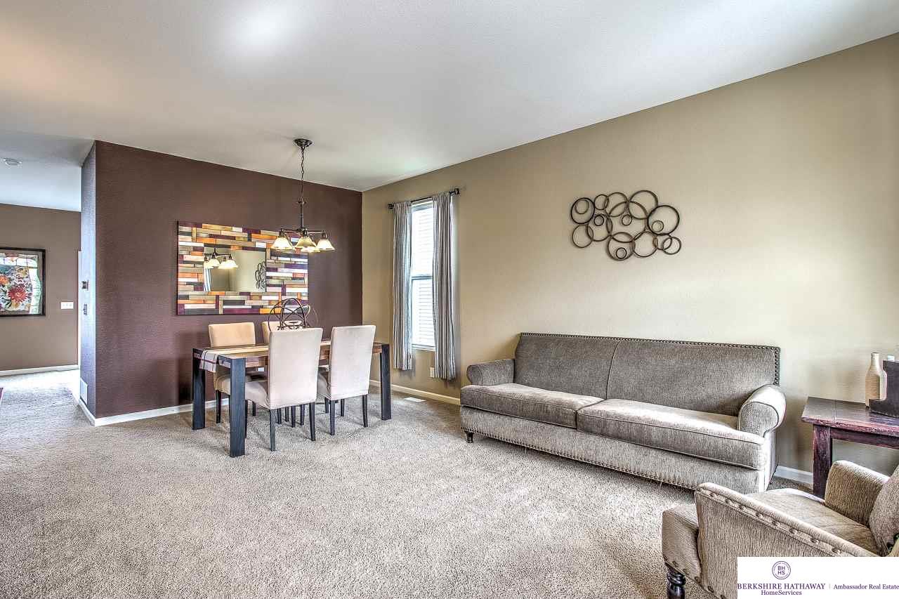 8005 N 150, Bennington, NE 68007