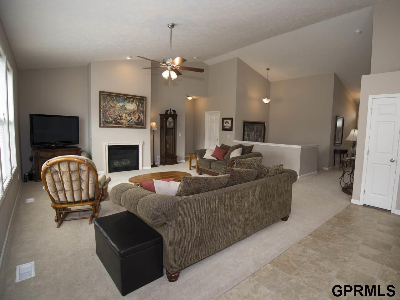 8808 N 157th, Bennington, NE 68007