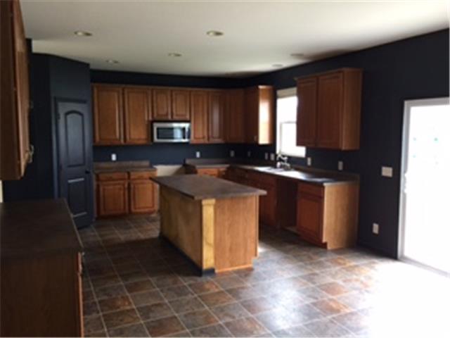 15809 Rosewater PkwyBennington, NE, 68007Douglas County
