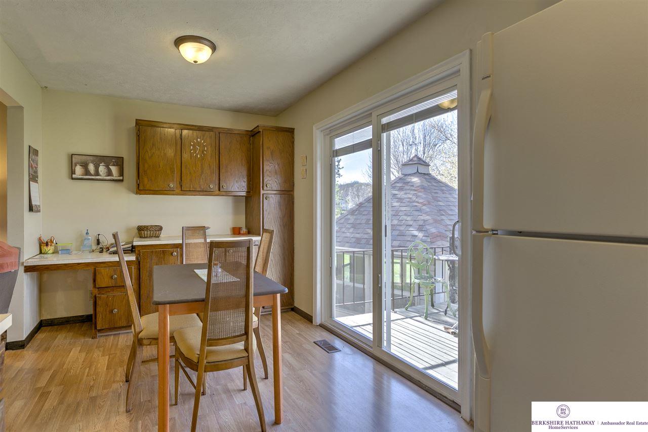 2632Larsen, Blair, NE 68008