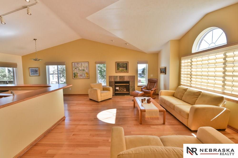 2264Hickory, Blair, NE 68008