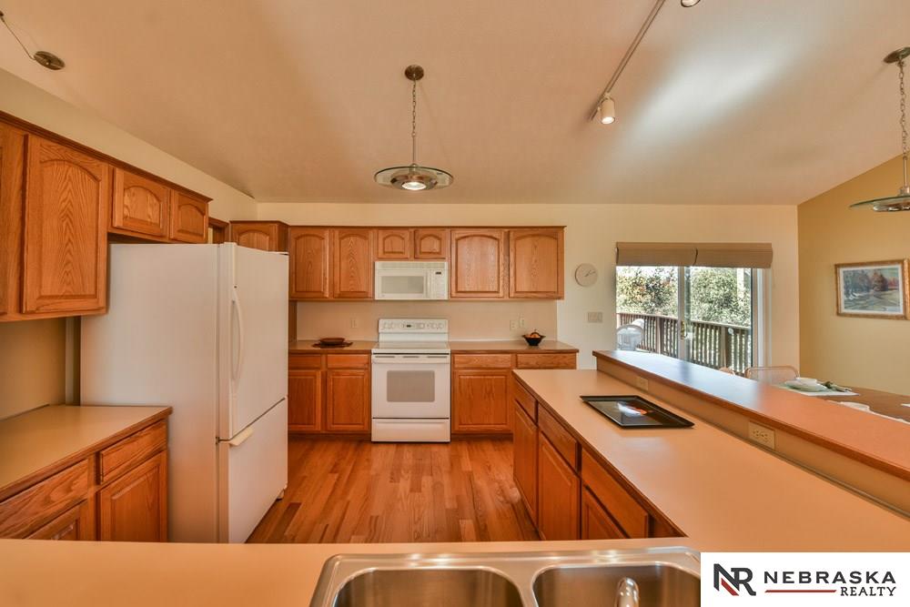 2264Hickory, Blair, NE 68008