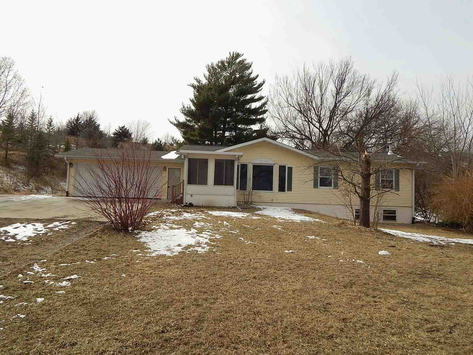 1043 S 5th AveDecatur, NE, 68020Burt County
