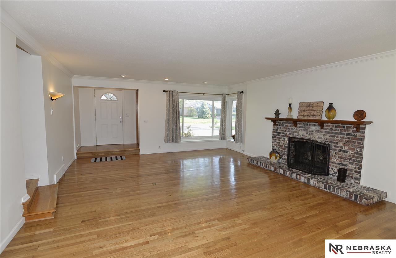 21735Edgevale, Omaha, NE 68022