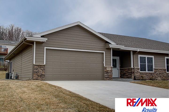 512 N 15, Fort Calhoun, NE 68023