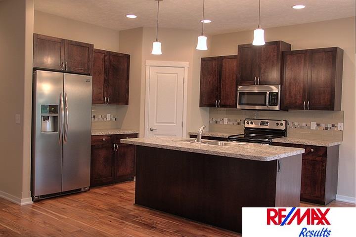 524 N 15, Fort Calhoun, NE 68023