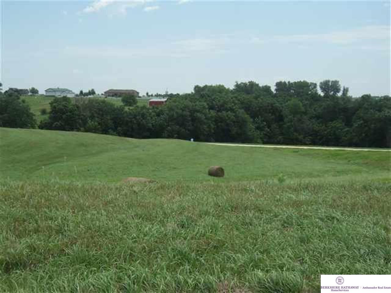 10870 S 231 Ave Cir, Gretna, NE 68028