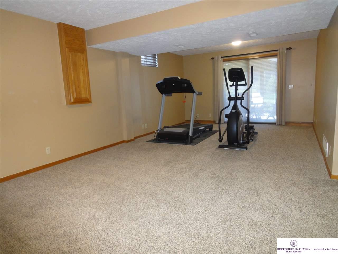 21815Quail, Gretna, NE 68028