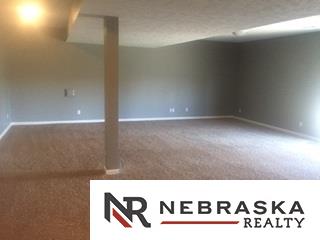 21415McClellan, Gretna, NE 68028