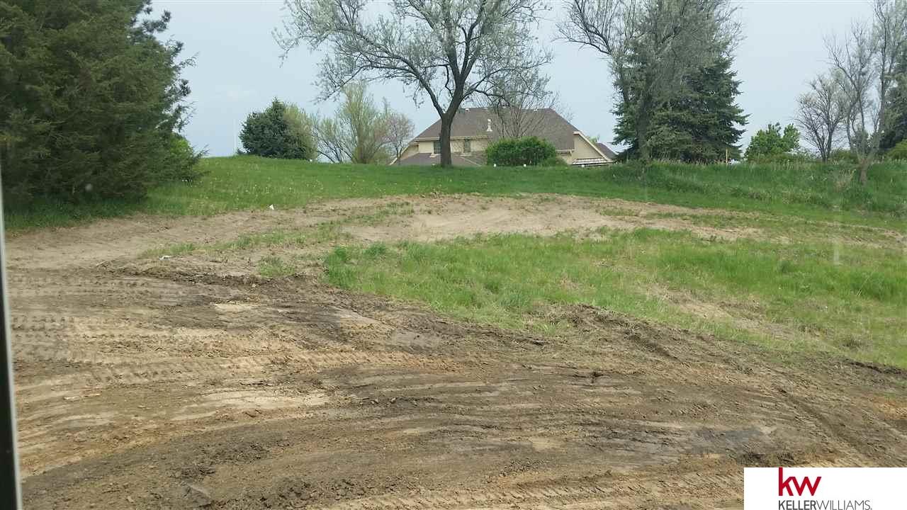 948 S Third, Louisville, NE 68037