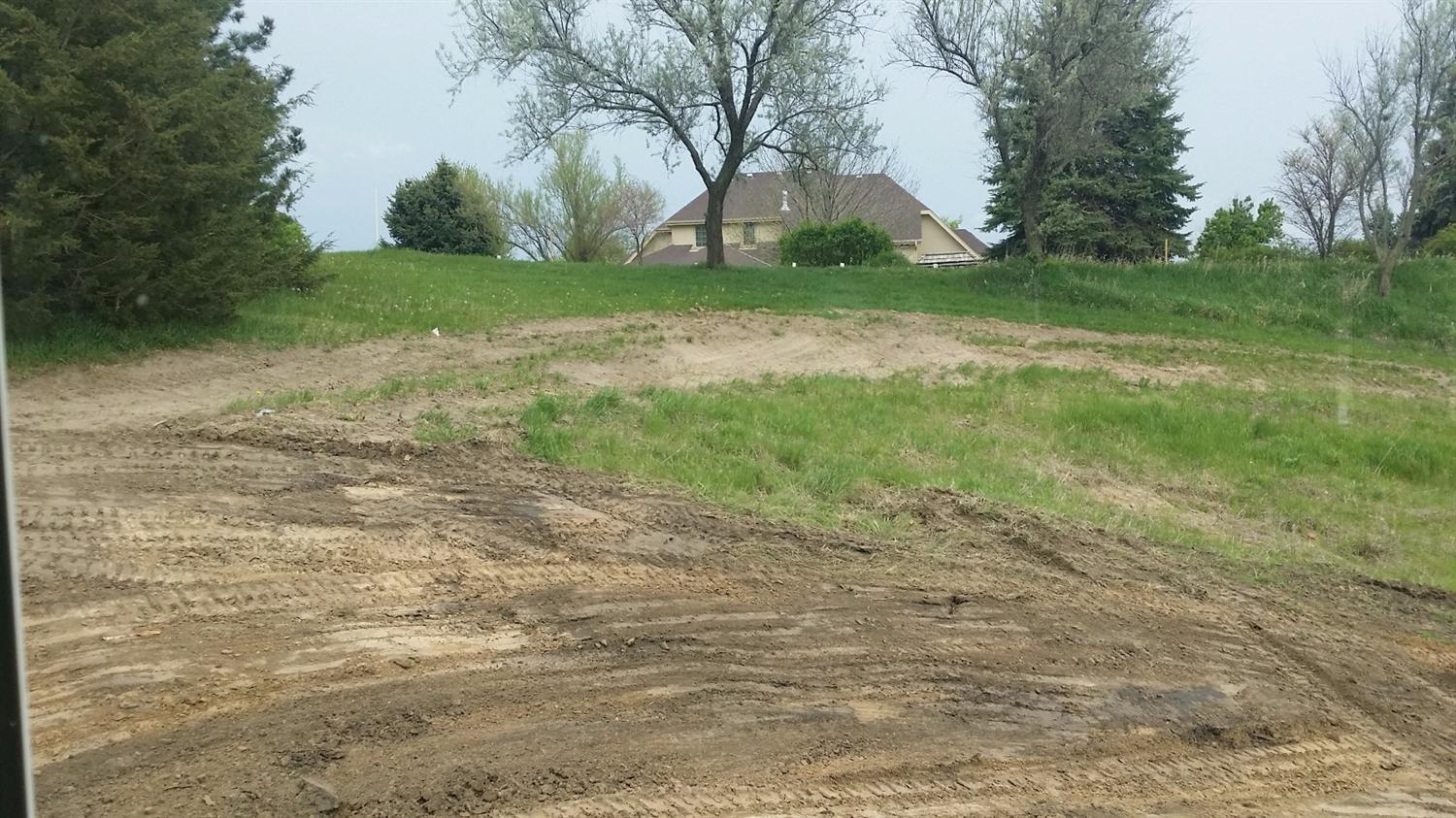 948 South 3rd Avenue Circle, Louisville, NE 68037