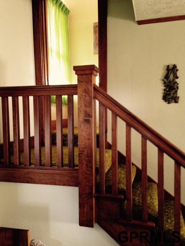 2396H, Oakland, NE 68045
