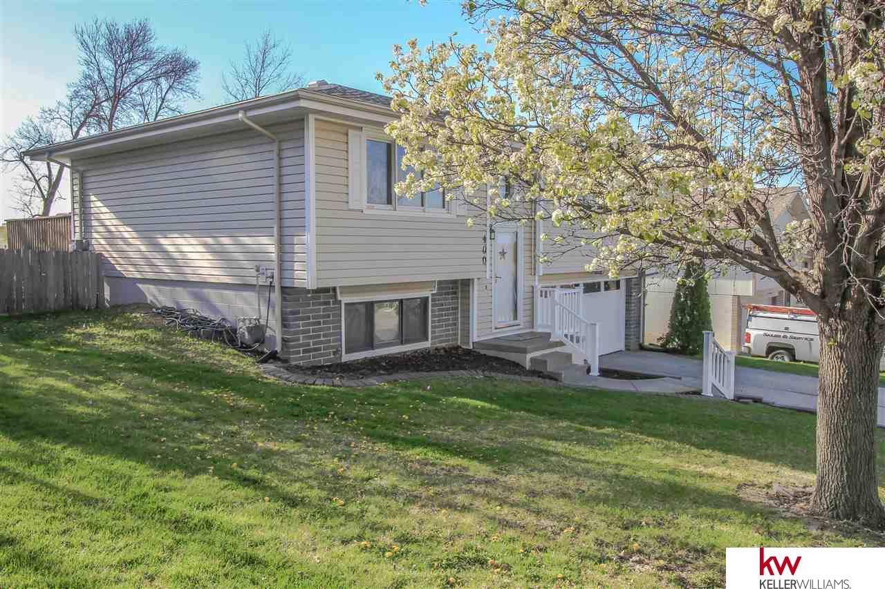 400Fort, Papillion, NE 68046