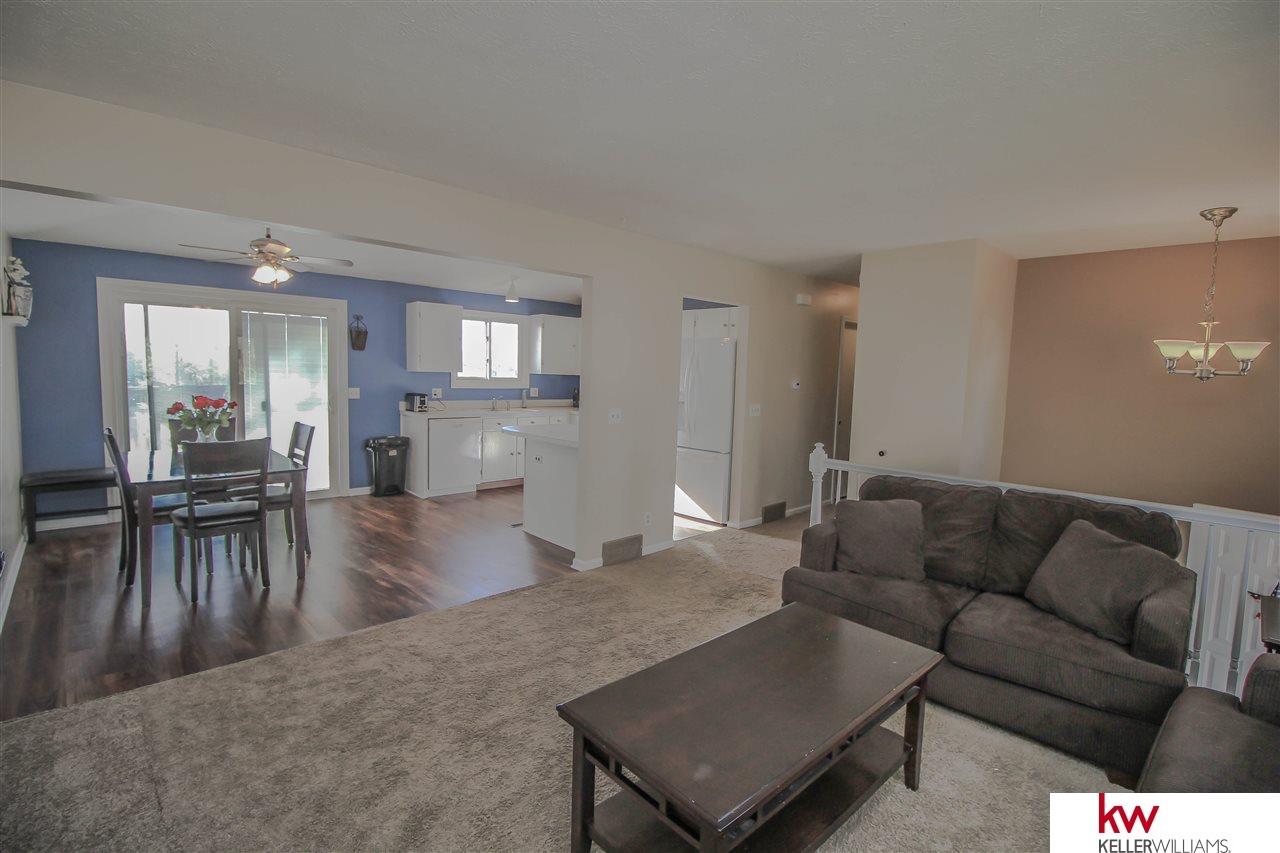 400Fort, Papillion, NE 68046