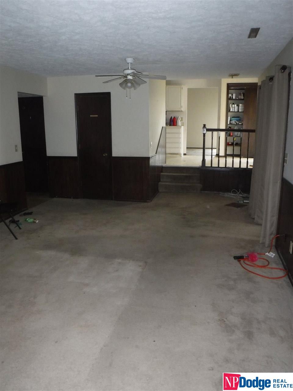 826Arlene, Papillion, NE 68046