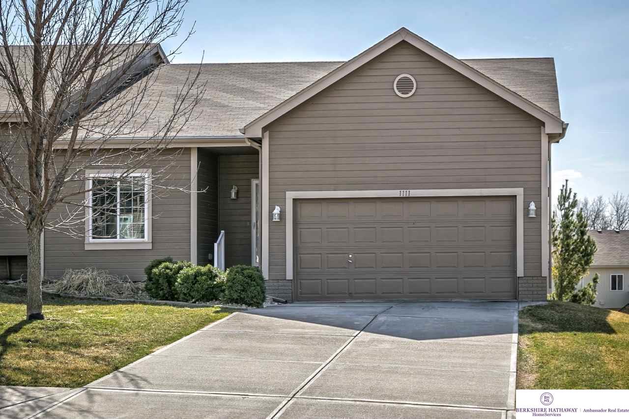 1111Edward, Papillion, NE 68046