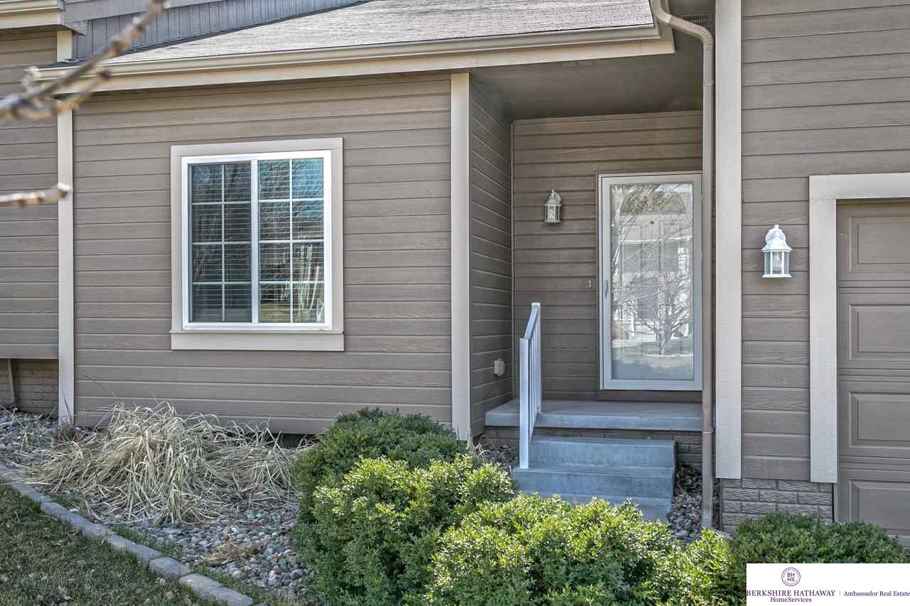 1111Edward, Papillion, NE 68046