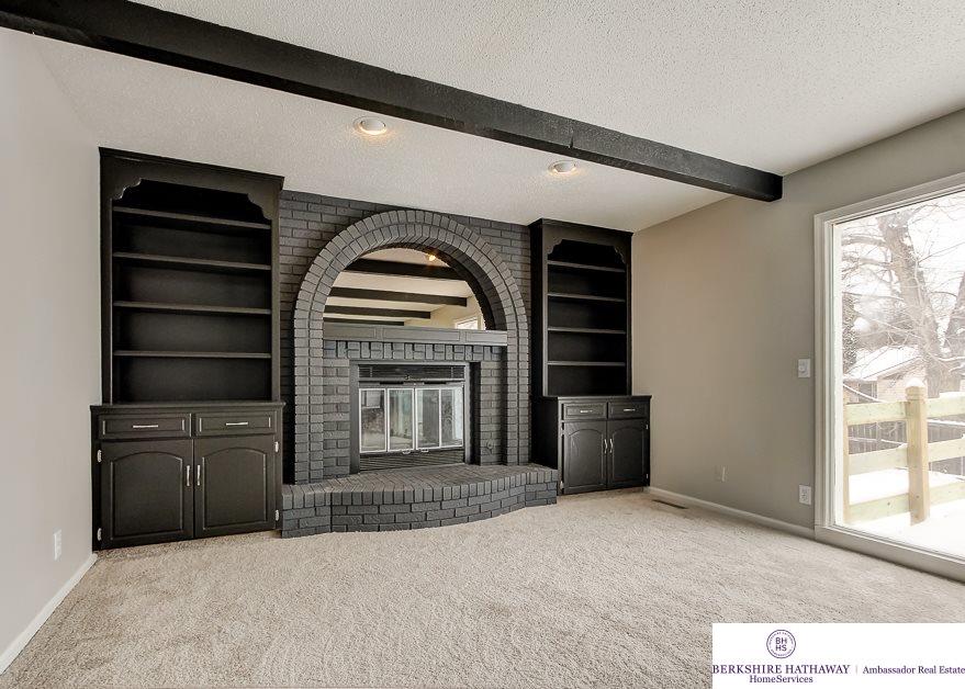 918Iron, Papillion, NE 68046