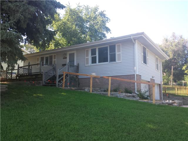 518 Bonnie AvePapillion, NE, 68046Sarpy County