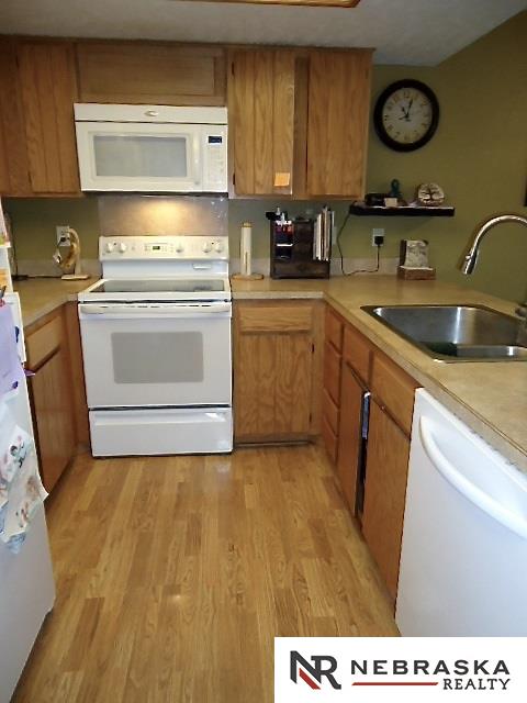 19911Beach, Plattsmouth, NE 68048