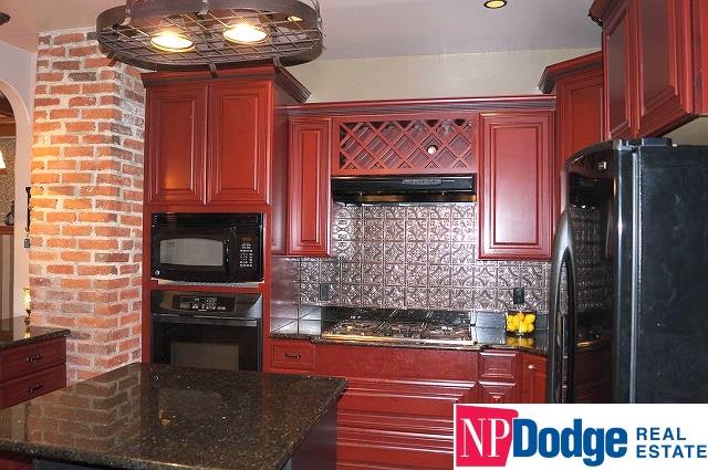 702Avenue C, Plattsmouth, NE 68048