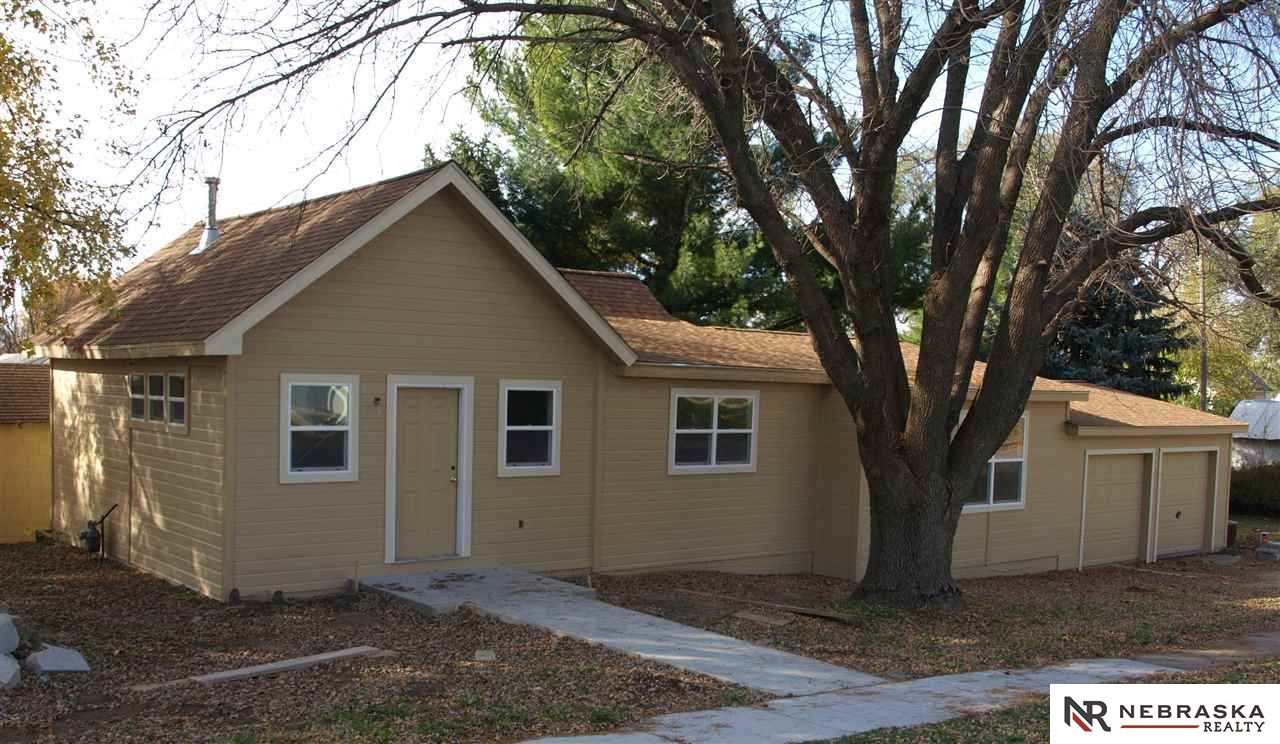 210 N 2, Springfield, NE 68059