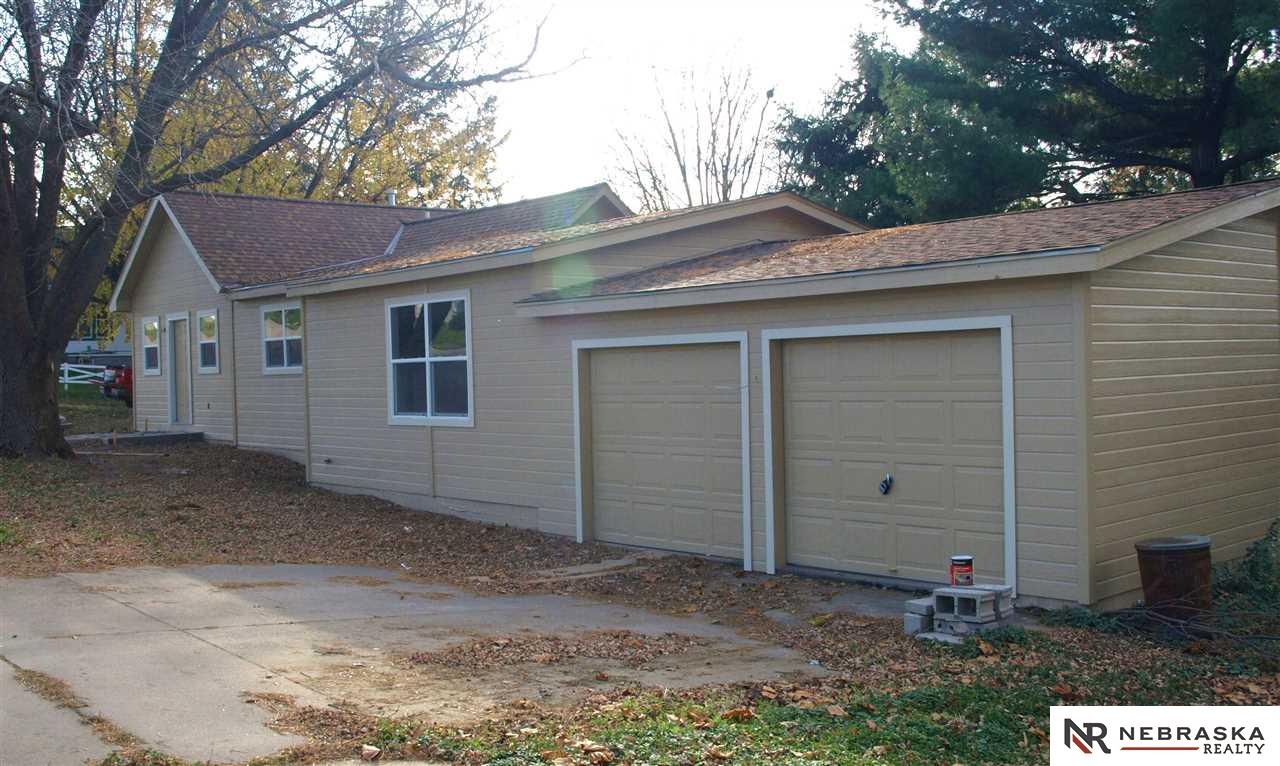 210 N 2, Springfield, NE 68059