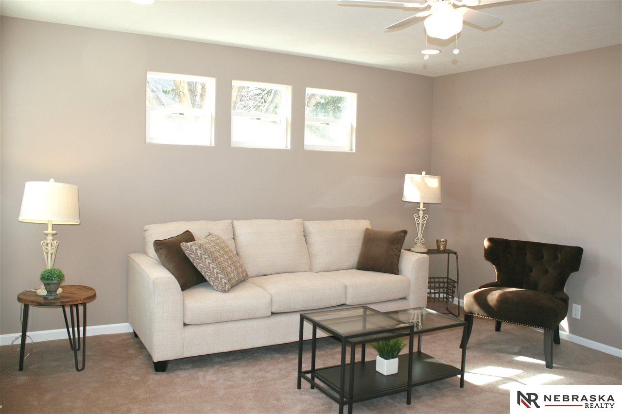 210 N 2, Springfield, NE 68059