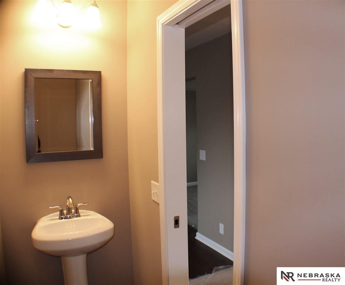 210 N 2, Springfield, NE 68059