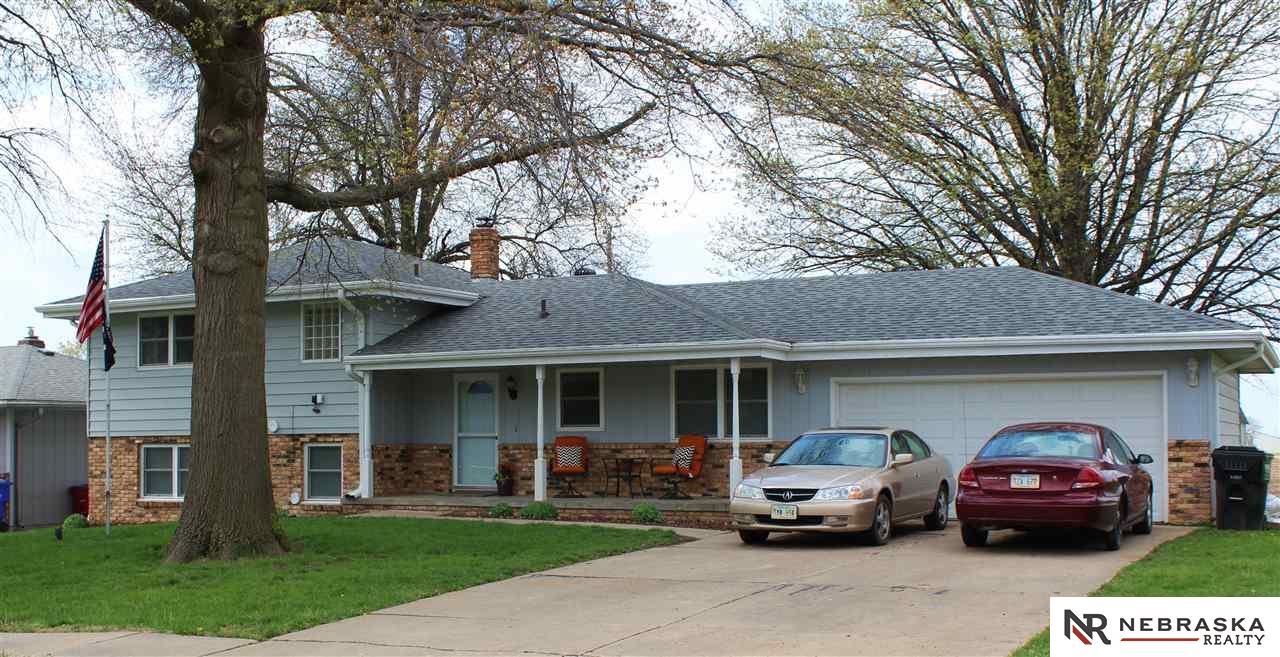 700Elm, Springfield, NE 68059