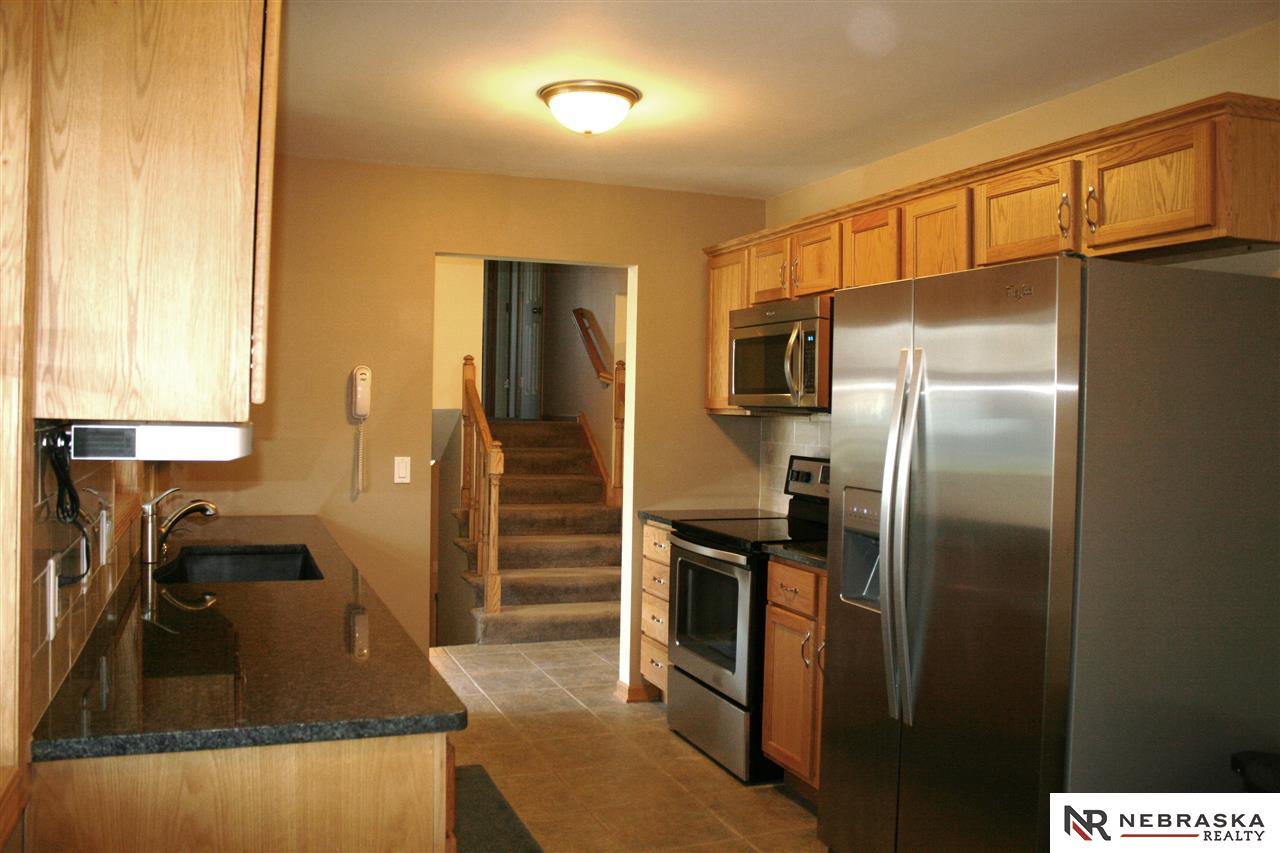 700Elm, Springfield, NE 68059