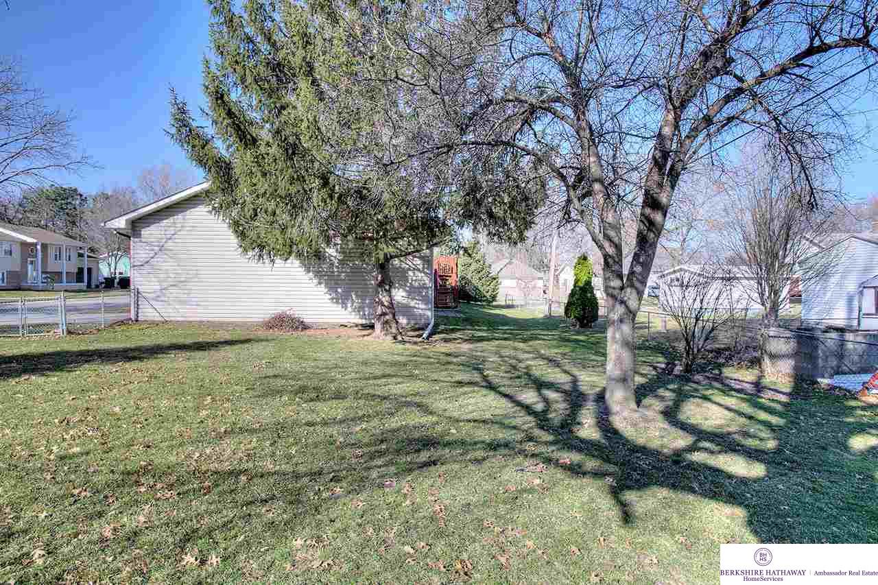 204 W Waring, Valley, NE 68064