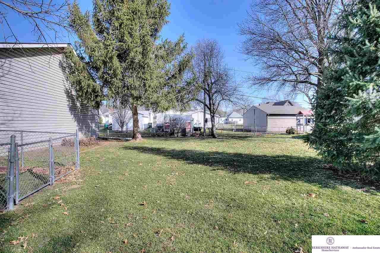 204 W Waring, Valley, NE 68064